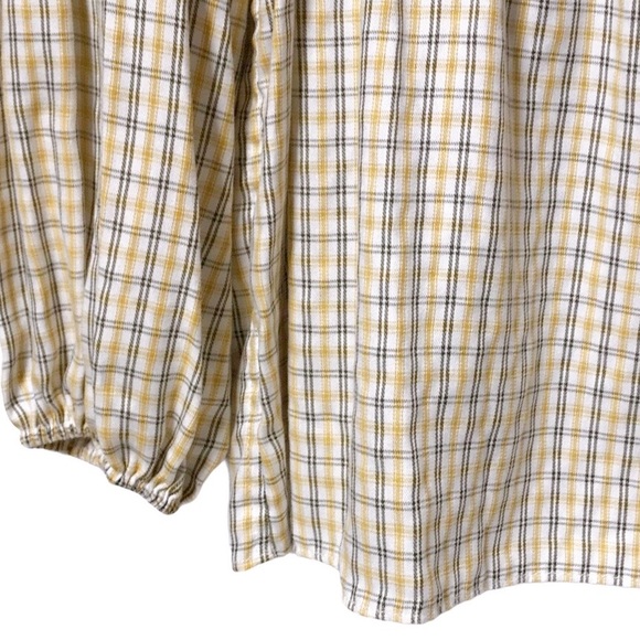 Max Studio Yellow Pleaded Long Sleeve Top - Picture 5 of 6